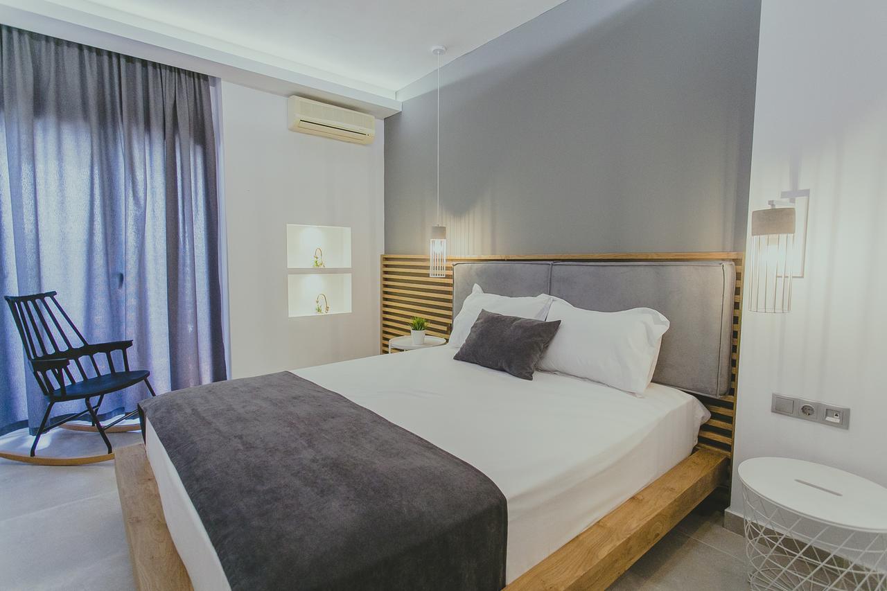 Hotel Papagalos Neos Marmaras Buitenkant foto