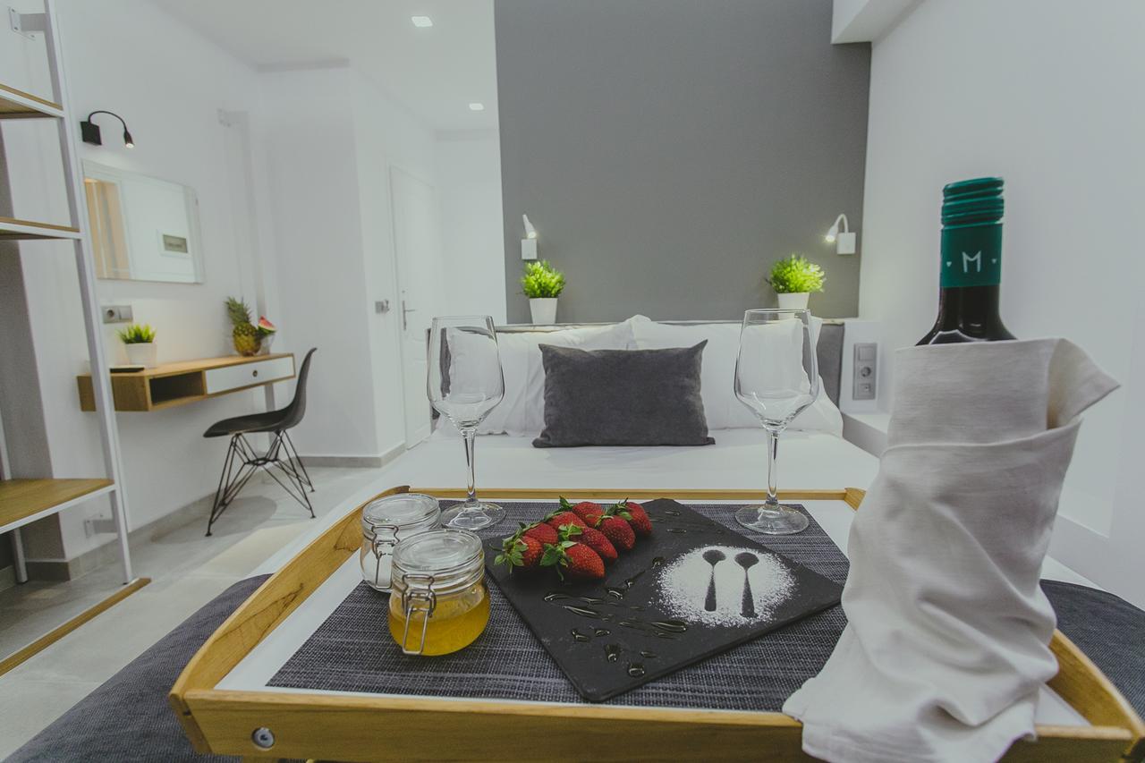 Hotel Papagalos Neos Marmaras Buitenkant foto